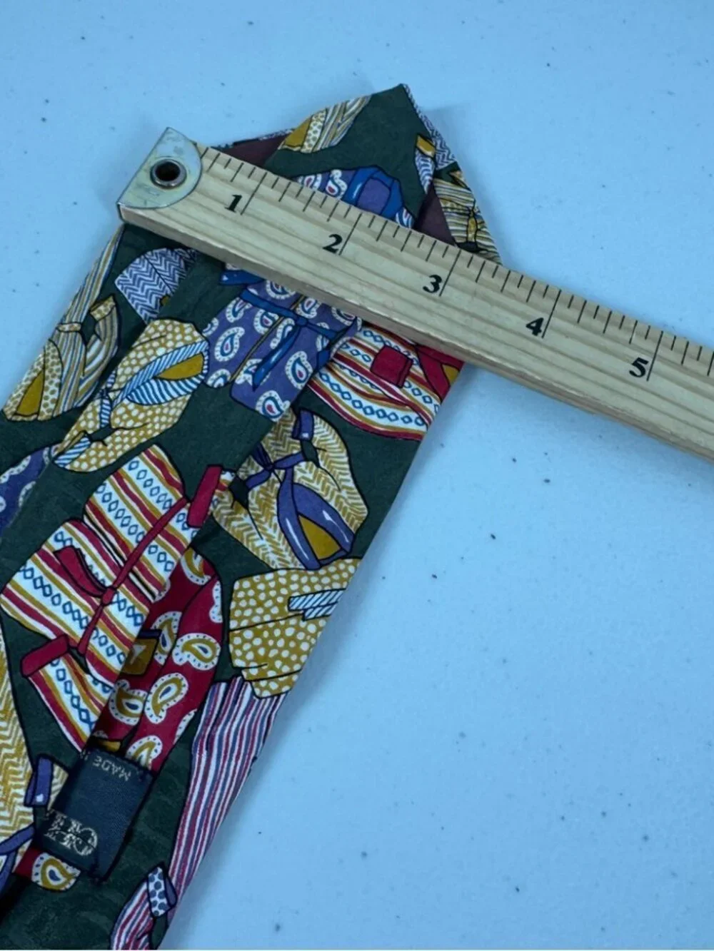 Charleston The Rack Silk Colorful Robes Patterned Necktie Olive Novelty Print
